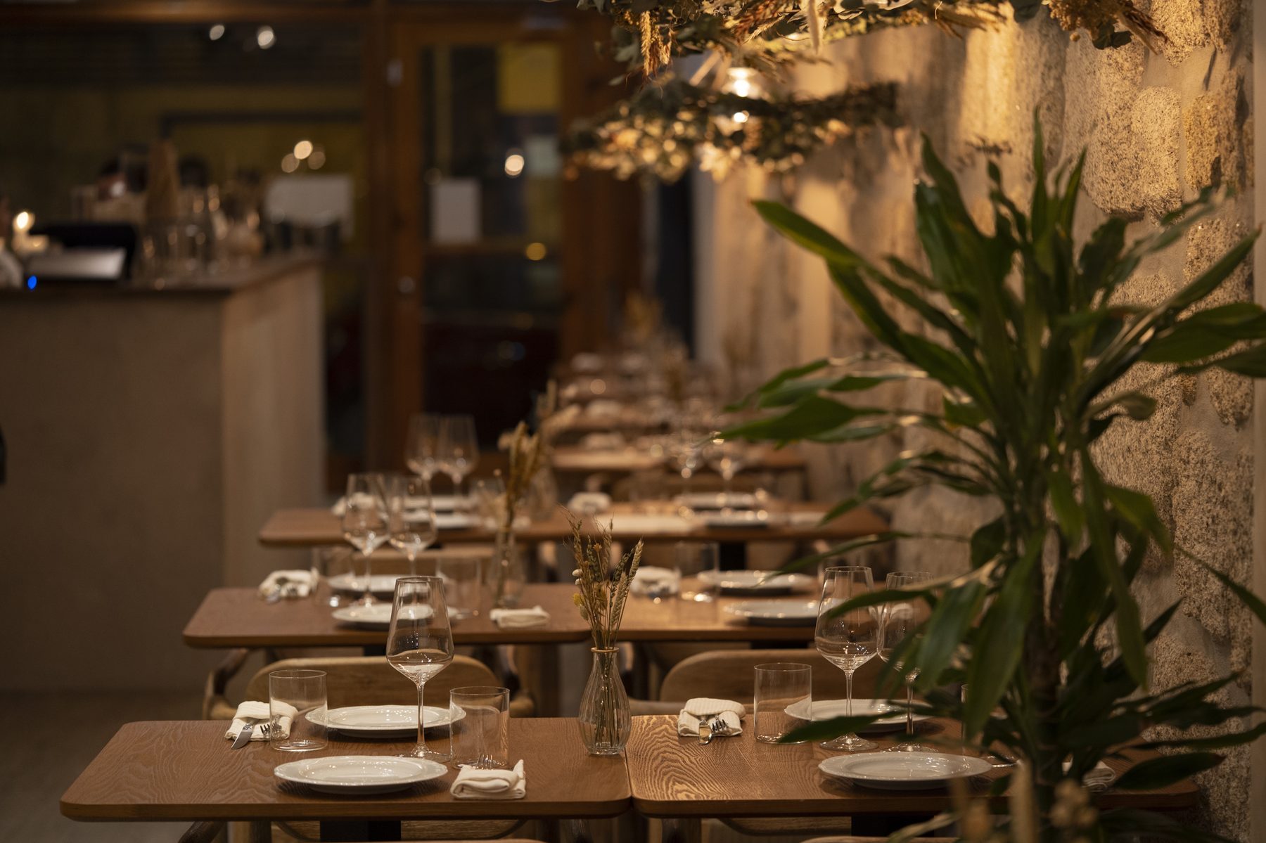 alto porto dining room